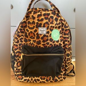 NWT Herschel Nova Sprout Diaper Bag with changing mat included!